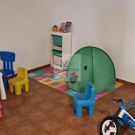 Rodiles - Vistas Al Mar - Wifi - 5 Hab - 4 Banos - Garaje - Vv-2979-as Liñero